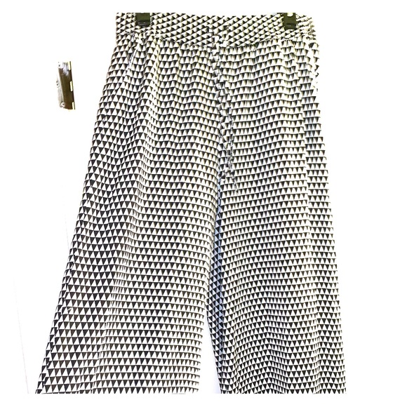Size M Bisou Bisou Wide Leg Pants - Picture 1 of 7